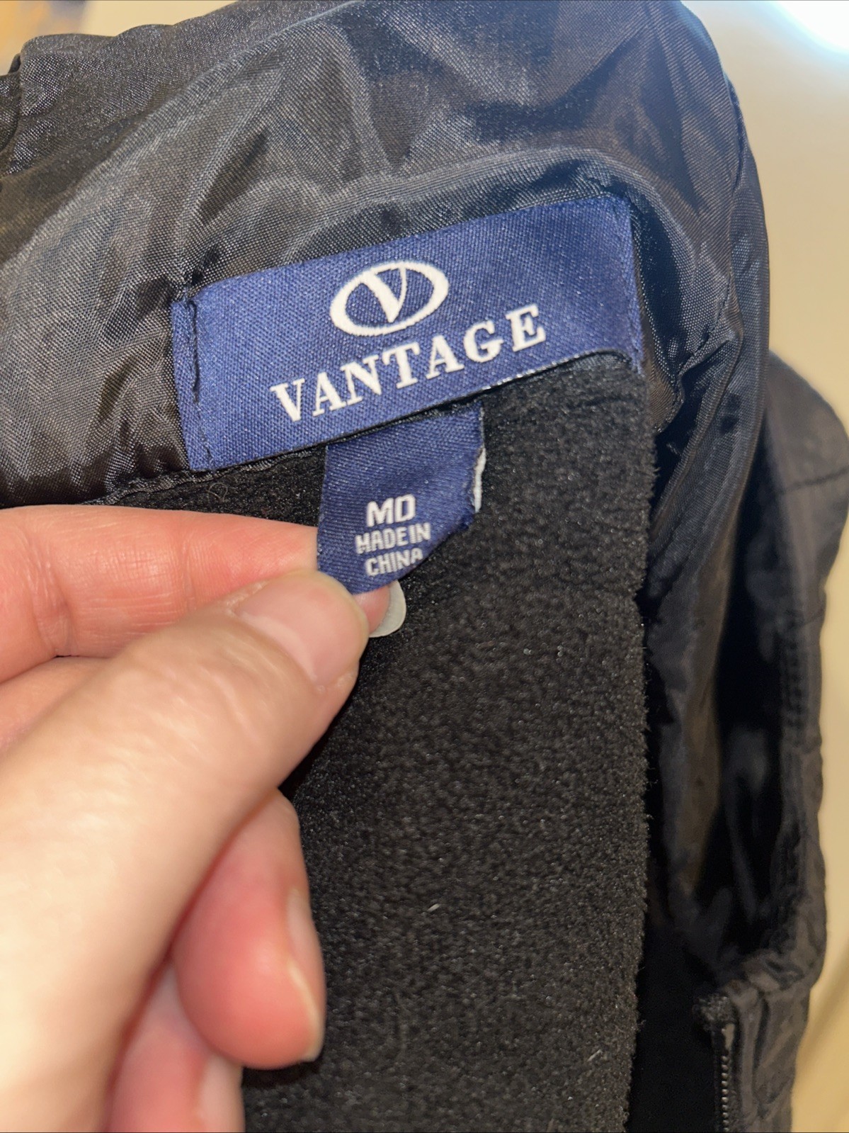 Vantage Medium 100% Polyester Full Zip Black Long… - image 9