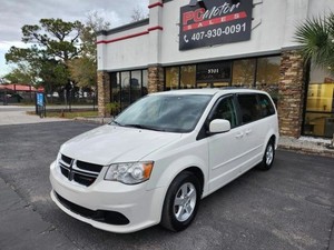 2013 Dodge Grand Caravan SXT Minivan 4D