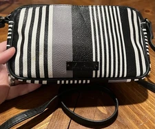 VERA BRADLEY Small Crossbody Organizer Midnight Stripe Minimalist Monochromatic