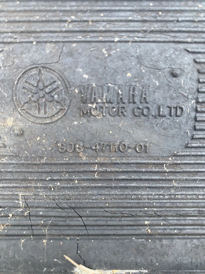 YAMAHA ENTICER ET340 Excel III fabricante de equipamento original RUBBER DRIVE TRACK 8j6-47110-01 15x108.56 - Imagem 2 de 4