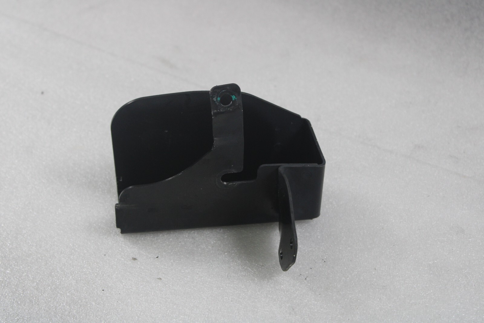 Mclaren MP4-12C, Alarm Horn Bracket, Used, P/N 11M1159CP