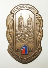 INSIGNE DE JOURNEE DES POMPIERS ALLEMANDS DE FRIEDRICHSHAFEN 1990
