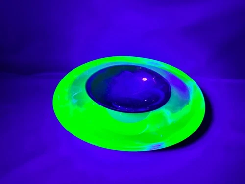 Uranium Glass Murano Vaseline Geode Bowl Ashtray Blue Sommerso Glow Vintage MCM