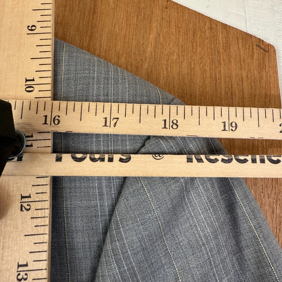 Theory Suit Mens 42R Gray Pinstripe 2 Button 100% Wool Pants 36x31 Flat Front - Image 4 of 4