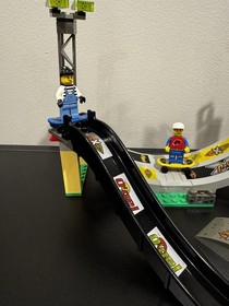 LEGO Island 6738 Skateboard Challenge (2002) &ndash; Used &ndash; Incomplete &ndash; See Details