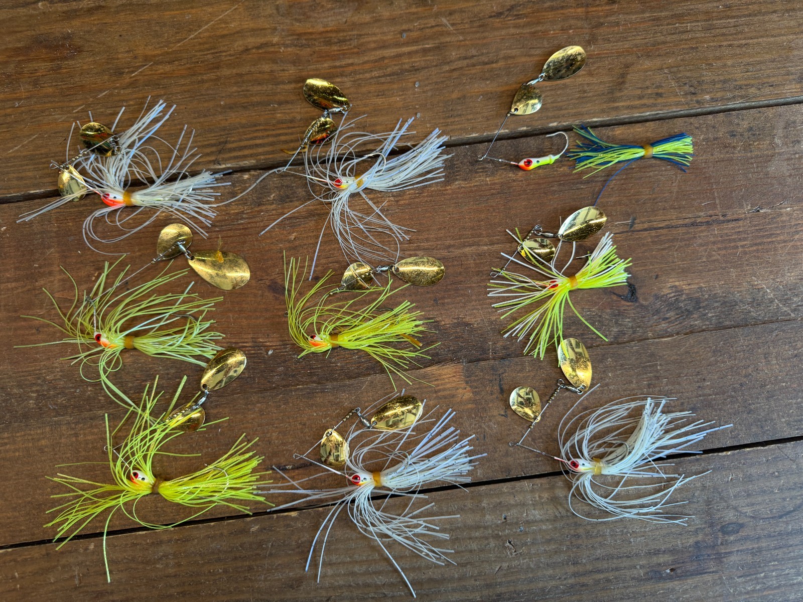 (9) Mann's Hank Parker The Classic Spinnerbait with Skirt As Shown Vintage - Image 16