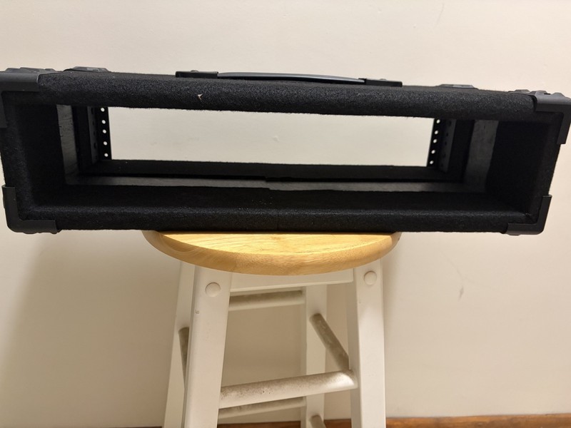 Procraft 2U 9" Deep Equipment Rack 2 Space USED AS-IS