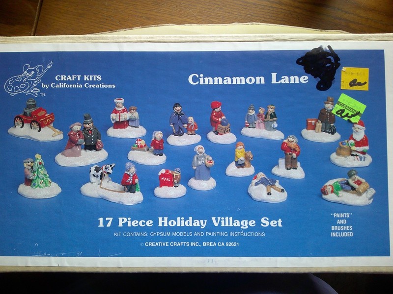 California Creations Crafts CINNAMON LANE Christmas Village PEOPLE 17 Piece Set
