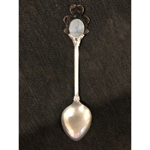 Ireland Vintage Souvenir Spoon Collectible - Picture 3 of 3