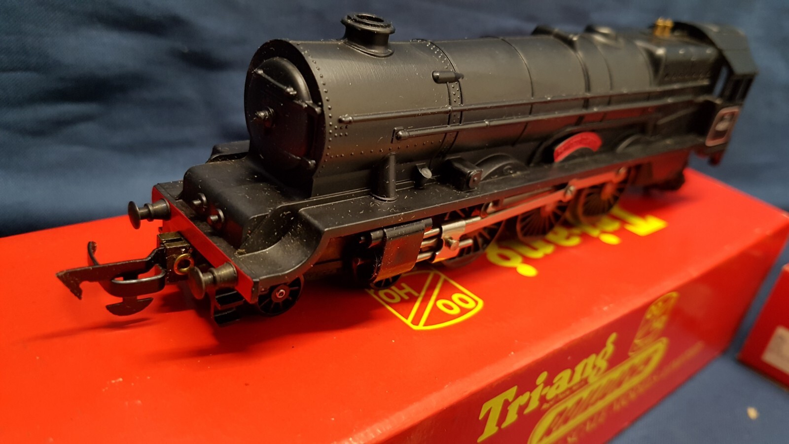 Picture 3 of 18