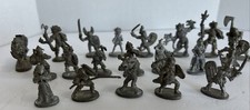 D D Vintage Miniatures Lot of 21 Grenadiers 1980 s Horse