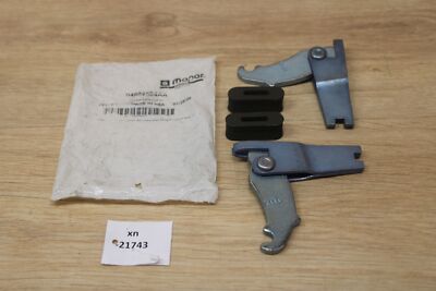 Mopar 04882584AA Lever NOS NEU genuine xn21743