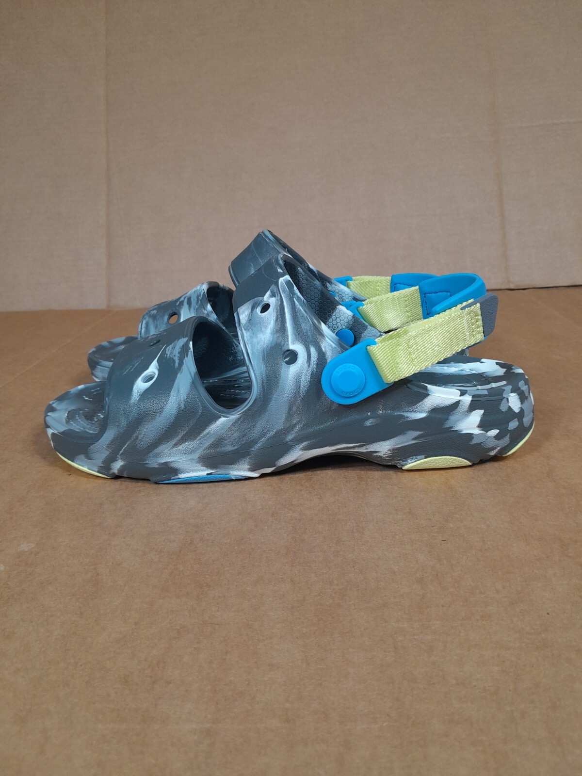 Crocs Classic All-Terrain Sandals, Big Kids GS  Size  J 6