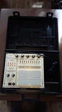 Elenco Precision Analog Digital Electronics Trainer Bread Board XK-525 w / Case
