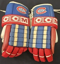VINTAGE - MONTREAL CANADIENS - CCM HG60 PRO GUARD - HOCKEY GLOVES - ORIGINAL