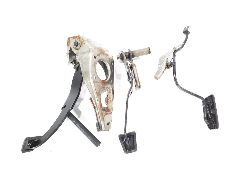 1991 1999 年三菱 3000GT 原始设备制造商手动踏板套装 — 第 2/4 张图片