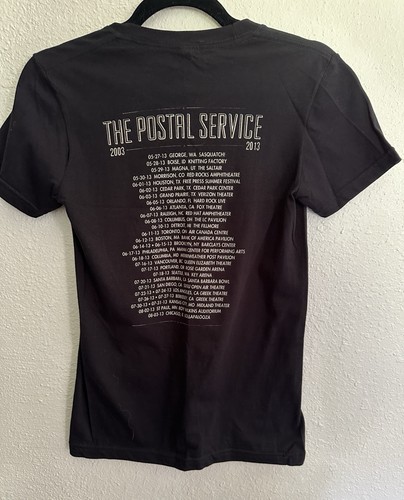 Size SMALL The Postal Service 2013 Tour Black T-Shirt Give Up Such Great Heights - Picture 2 of 4