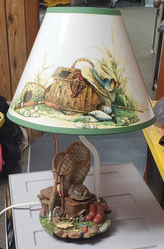 Polyresin Fishing Lamp  Fish Lamp Fisherman Resin lamp with shade NEW