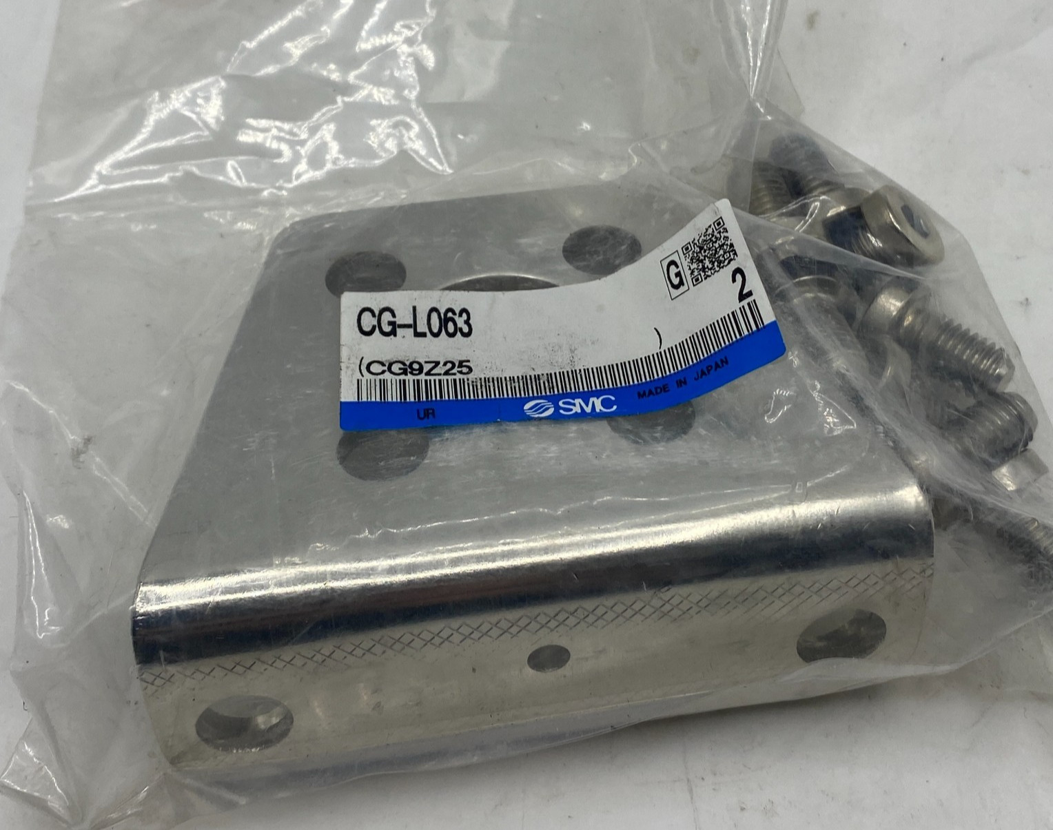 SMC CG-L063 FOOT BRACKET, CG/CG3 ROUND BODY CYLINDER CG9Z25 NEW