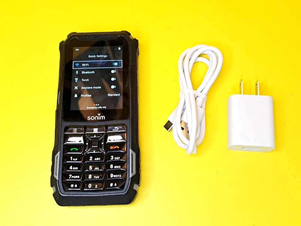 SONIM XP5s XP5800 TELUS UNLOCKED DUAL SIMCARD CELL PHONE 4G LTE BELL ROGERS FIDO - Image 2 of 4