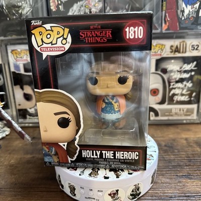 Holly The Heroic #1810 Stranger Things Funko Pop + Protector