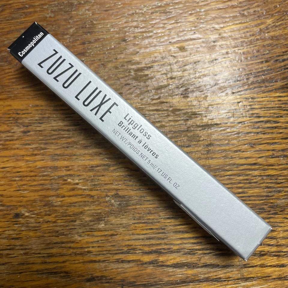 Brillo de labios ZuZu Luxe, 0,125 oz [Cosmopolitan] Foto 2 de 2