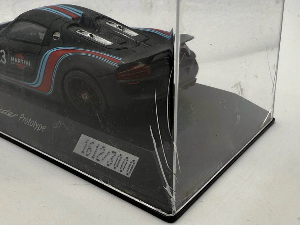 Spark 1:43 Scale Porsche 918 Spyder Prototype Dealer Model Ltd Edition Model Car - Image 4 of 4