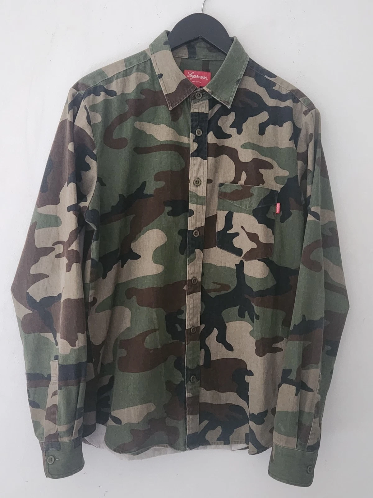 Chemise FW16 Supreme Woodland taille M camouflage moyen boutonnée manches longues camouflage