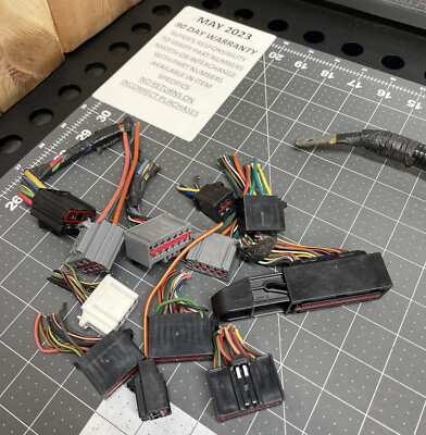 2003 FORD EXPEDITION JUNCTION Box Wiring Harness Pigtails 3L1T