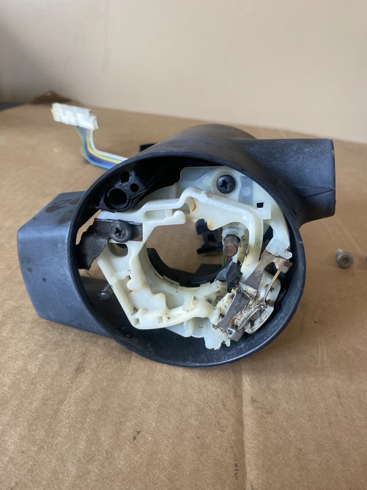 84-87 Chevy Truck Tilt Steering Column Upper Housing GM - Image 3 of 4