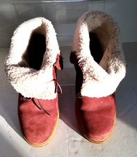 Timberland Authentics Teddy Fleece Fold-Down Boots, size 5 UK Burgundy 8150A