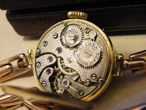 vertex ladies 18ct vintage watch on 15ct gold strap watch circa