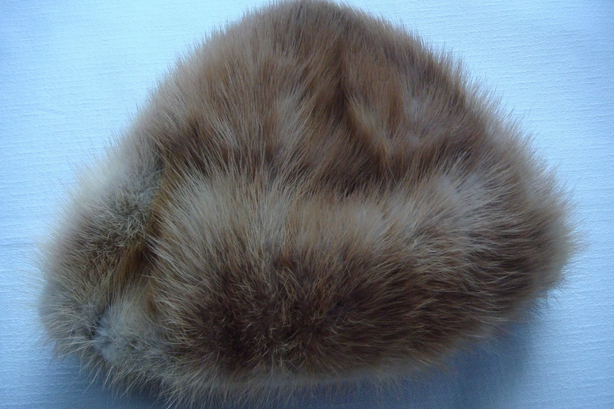 Pelz - Mütze Pelzmütze Pelz - Kappe Echtpelz  56 cm Hut Ekhardt Salzgitter 