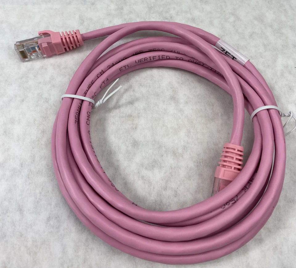 Lot( 10 ) 7ft Pink Cat5e C2G 00498 Snagless Unshielded UTP Ethernet Patch Cable - Image 2 of 4