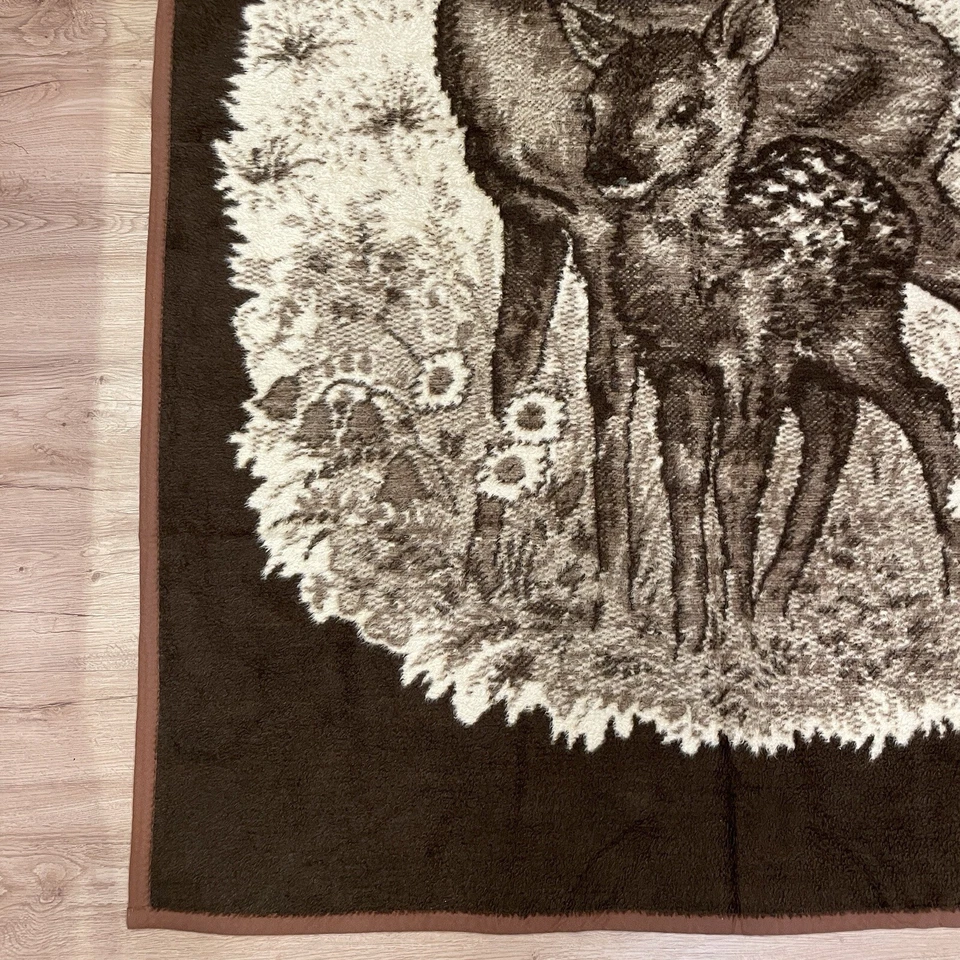 Vintage Cannon Ibena Deer Doe Fawn Bambi Blanket Brown Reversible 70 x 51 Inches - Image 4 of 4