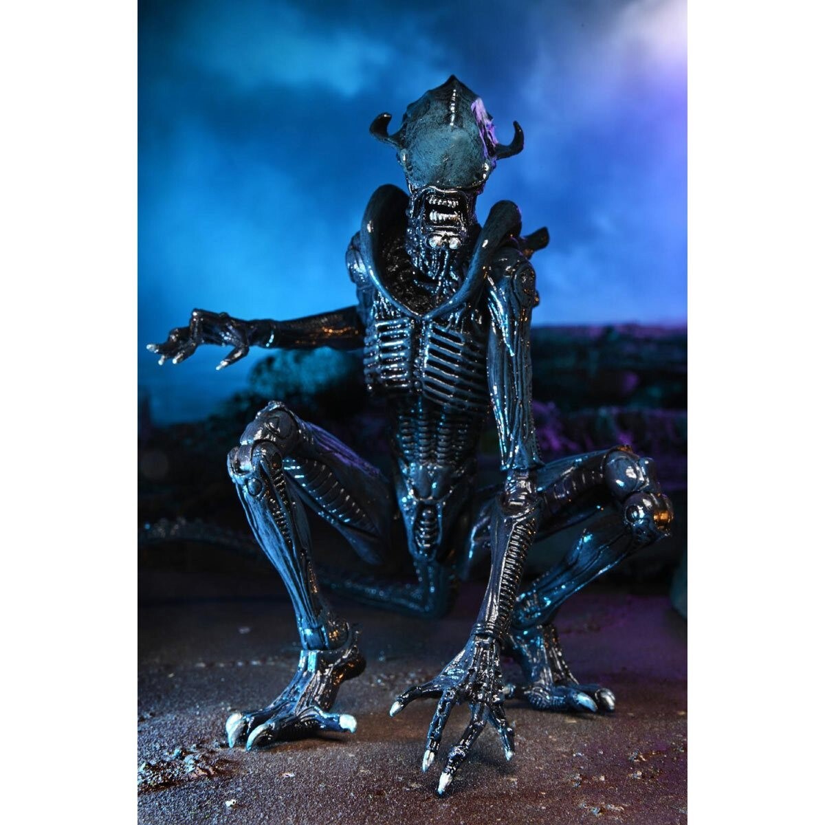 NECA Alien vs Predator Action Figure Arcade Chrysalis Alien Multicolor