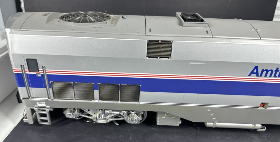LGB Amtrak Genesis Locomotive #21490 Phase 4 NIB - Image 2 of 4