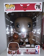 Funko Pop! Basketball Michael Jordan JUMBO Foot Locker Exclusive Vinyl Figure 76