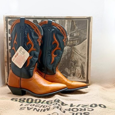 Vintage Dingo 1970s NWT Western Leather Cowboy Boots with two-tone