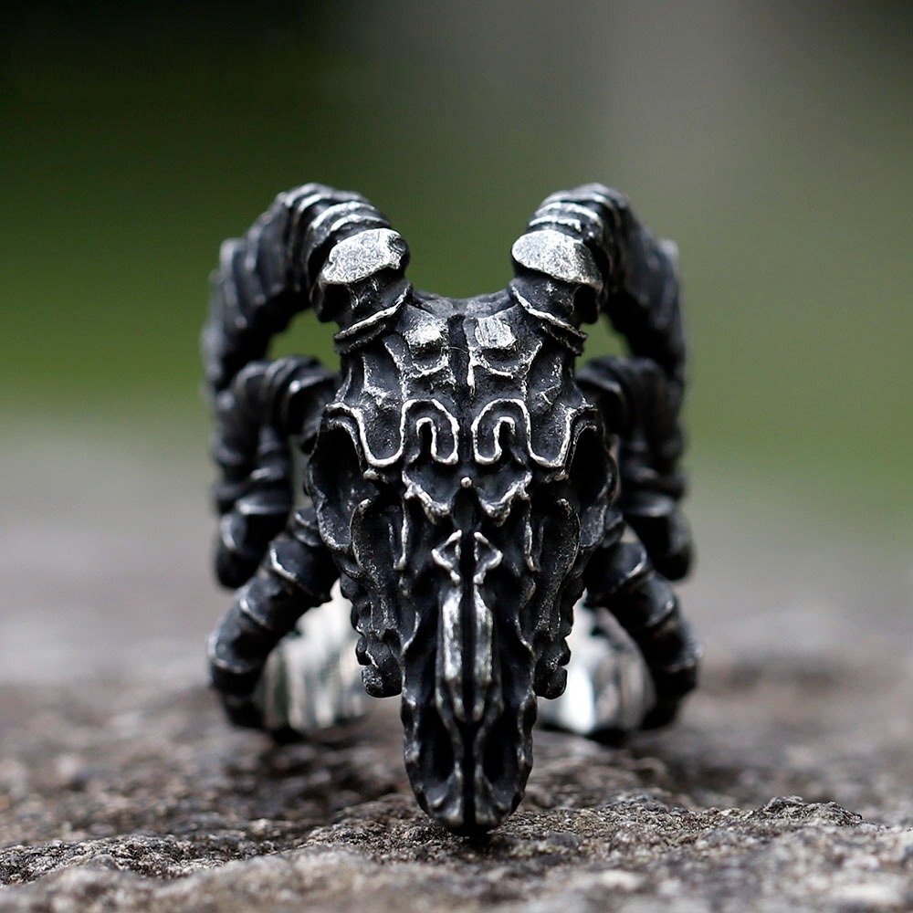 Retro Unique Sheep Skull Head Vintage gothic Punk High quality Jewelry Size 7-13