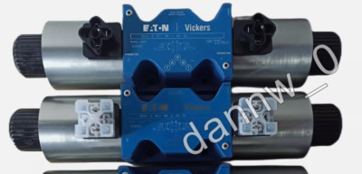 1PC New in box VICKERS DG4V-5-0A-M-U-H6-20 Solenoid valve