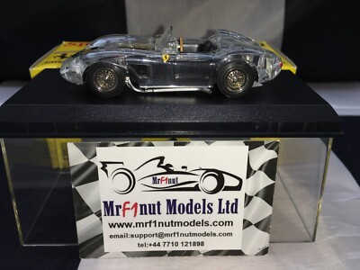 Art Model Ferrari 500 TRC 1956 1:43 de segunda mano por 25 EUR en Barcelona en WALLAPOP