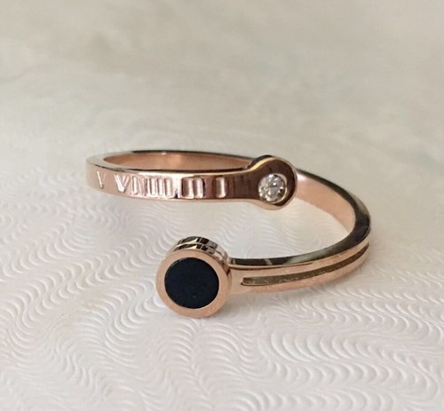 Women Rose Gold Roman Numeral Black 