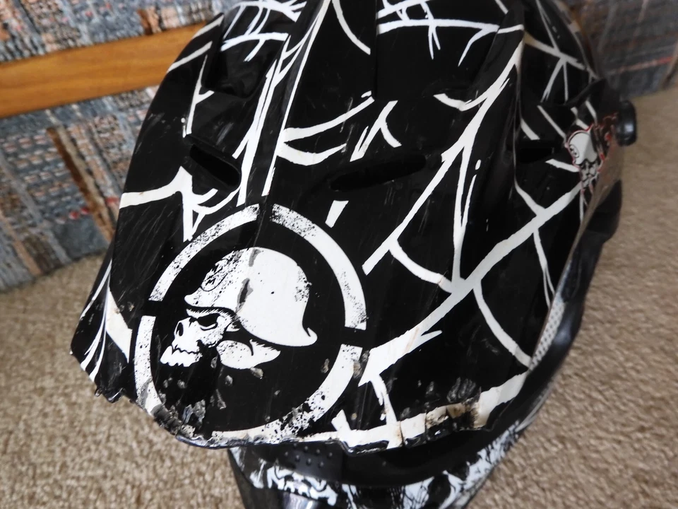 SNELL M2010 METAL MULISHA MOTOCROSS TODOTERRENO MOTO CASCO PUNTO TALLA S MSR Foto 2 de 4