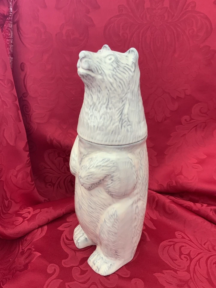 JUEGO COCTELERA MARTINI DE METAL OSO POLAR BLANCO GRANERO DE CERÁMICA IMPECABLE único Foto 3 de 4