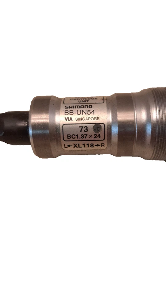 Shimano BB-UN54 bottom bracket 73 118 English 1.37 X 24 - Image 2 of 3