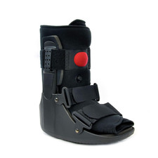 Short Air CAM Walker Boot for Foot and Ankle Injuries - Recovery  Protection