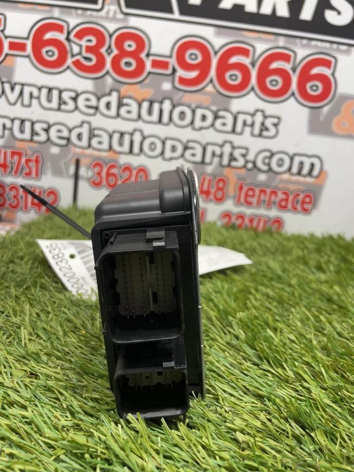 ✅ Módulo de control Lincoln MKC SRS 2019 PN: G7T13B321DA OEM Foto 2 de 4