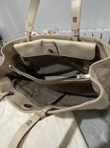 Salvatore Ferragamo Tote Bag - Picture 4 of 9
