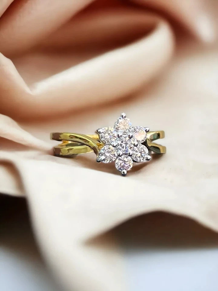 0,35 Cts Ronde Brillante Taille Diamants Floral Anniversaire Bague 18K Or jaune - Photo 4/4